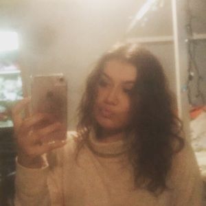 Meet your Posher, Isabella